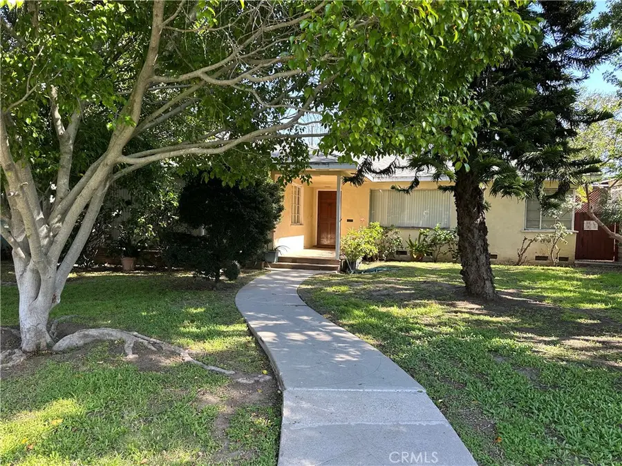 3908 Elm Avenue, Long Beach, CA 90807 - #2