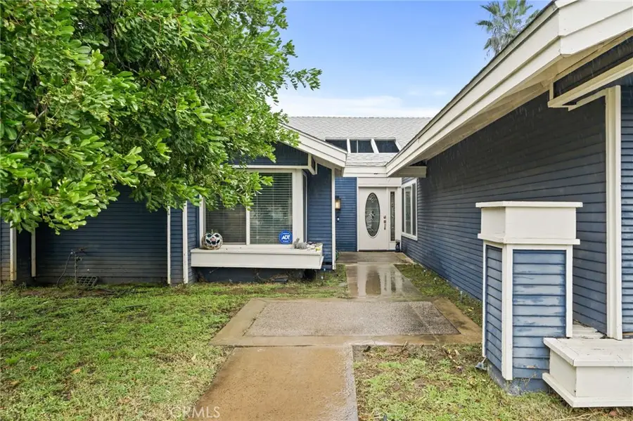 5810 Greens Drive, Riverside, CA 92509 - #2