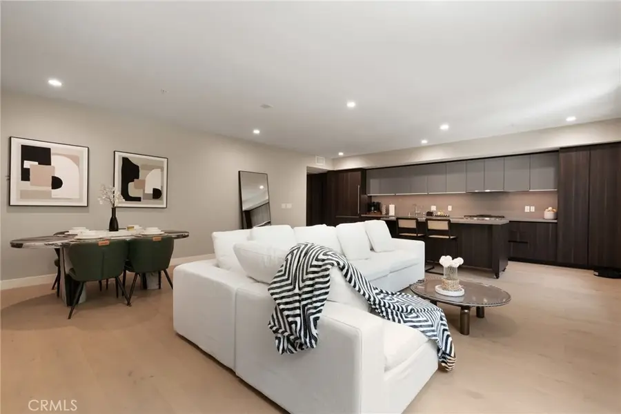 39 S Los Robles #3019, Pasadena, CA 91101 - #2