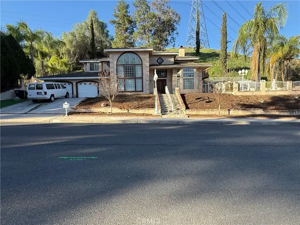 1677 Laurelwood Avenue, Colton, CA 92324