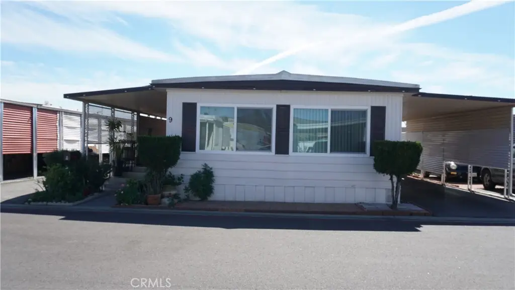 1166 S Riverside Avenue #9, Rialto, CA 92376 - #1
