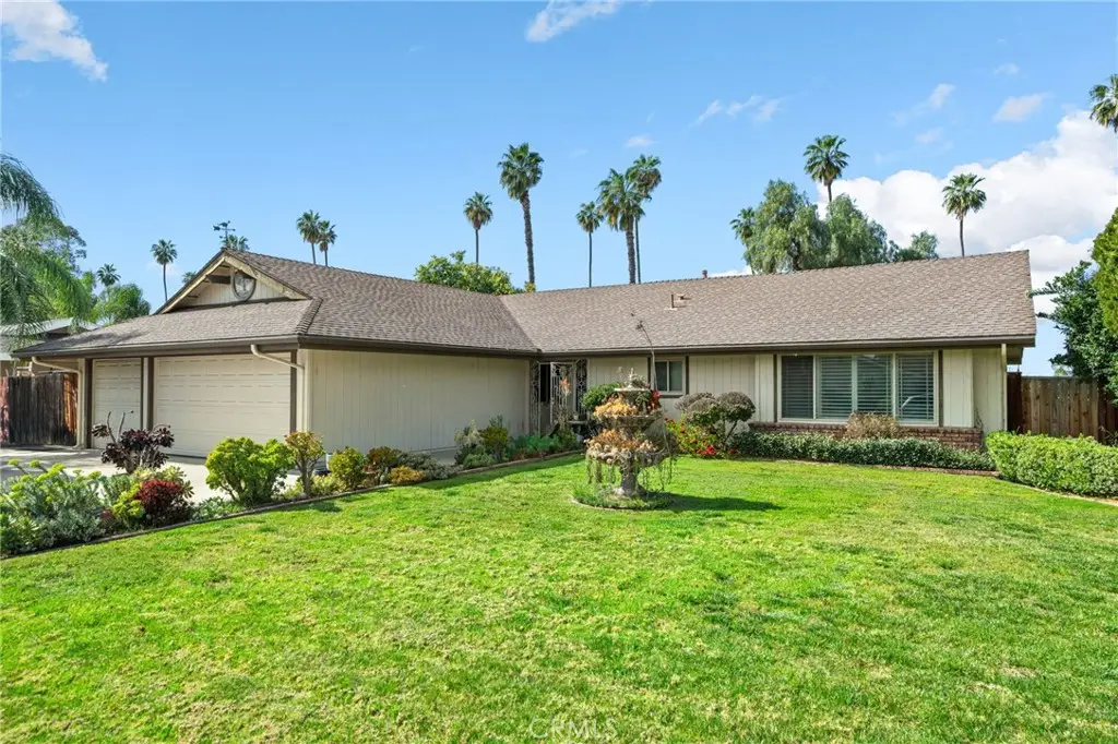 9879 Canada Way, Riverside, CA 92503 - #1