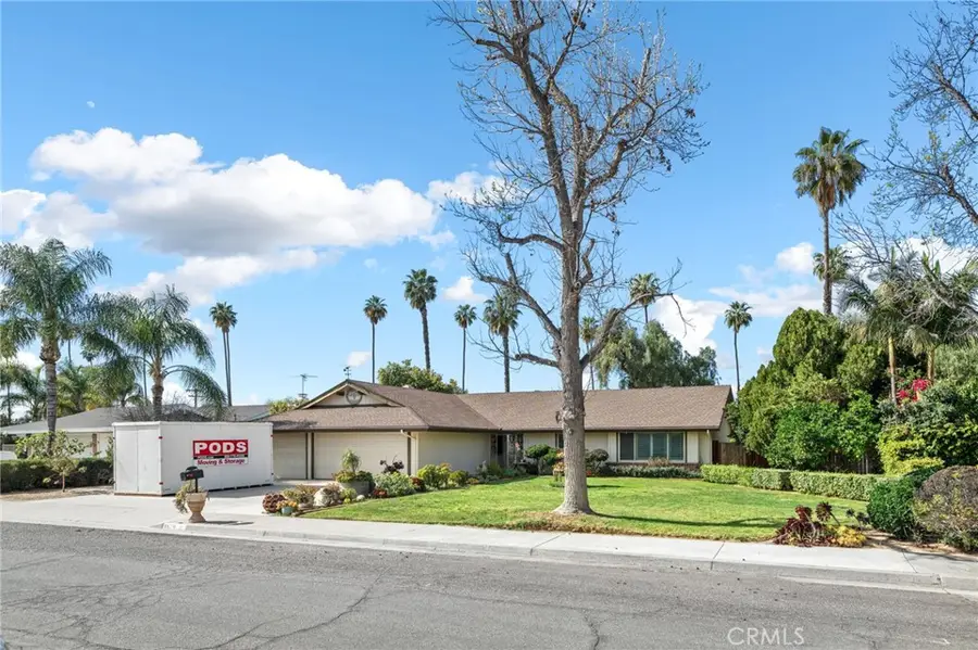 9879 Canada Way, Riverside, CA 92503 - #2