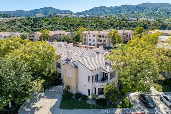 2400 Del Mar Way #108, Corona, CA 92882