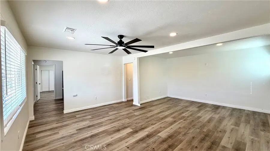 821 Caliente, Barstow, CA 92311 - #3