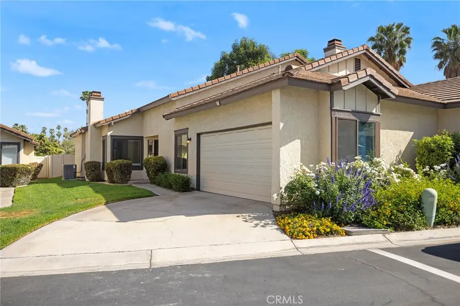 5050 Canyon Crest #7, Riverside, CA 92507 - #3