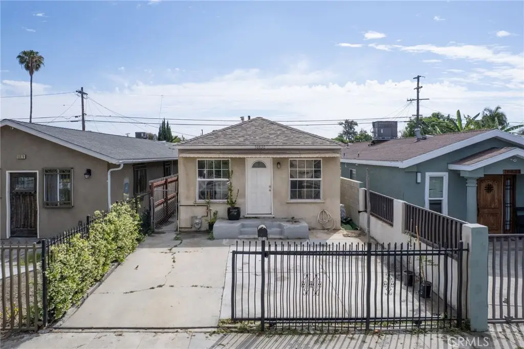 10830 Kalmia, Los Angeles, CA 90059 - #1