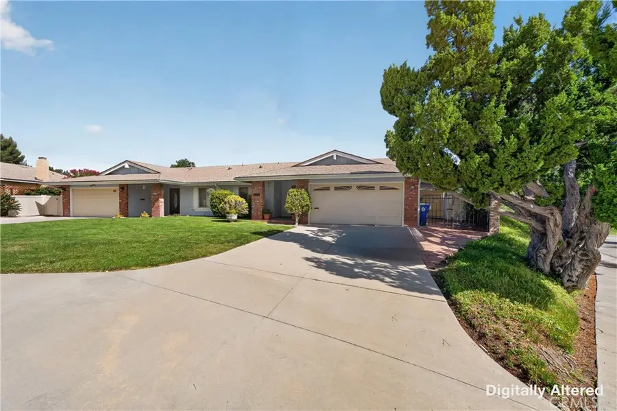 26331 Long Oak, Newhall, CA 91321 - #2