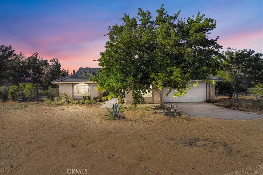 6414 Nielson Road, Phelan, CA 92371 - #2