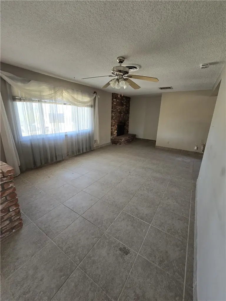 57468 Sierra, Yucca Valley, CA 92284 - #2