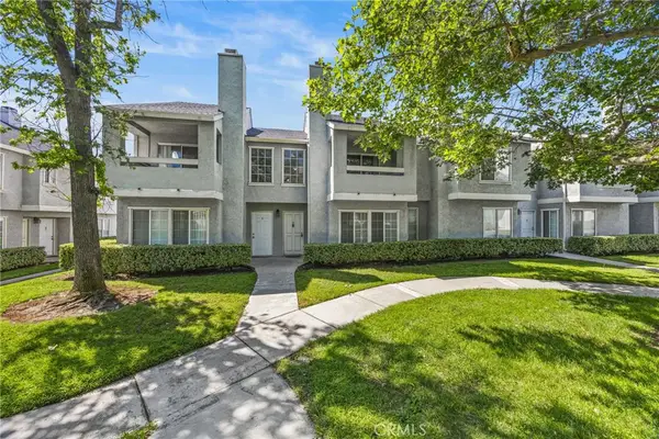 174 W Walnut #B, Rialto, CA 92376