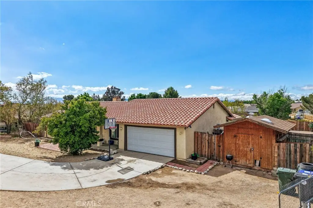 16315 Winona, Victorville, CA 92395 - #1