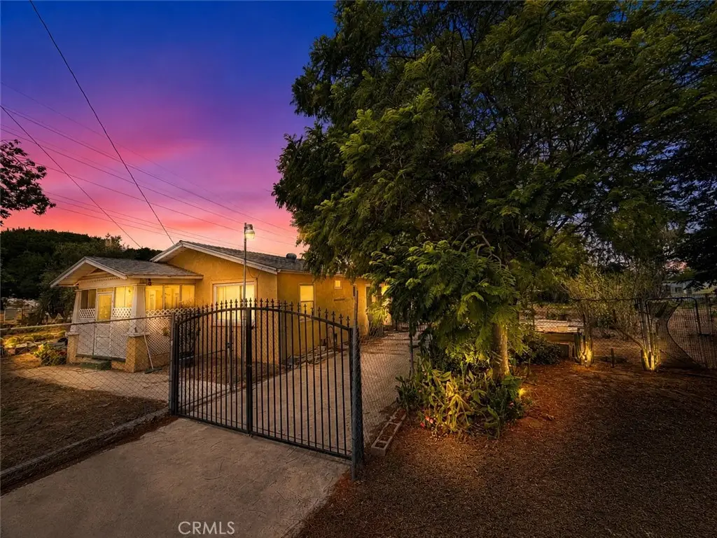7682 Victoria Avenue, Highland, CA 92346 - #1