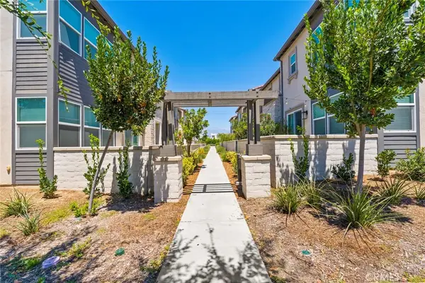 3591 E Moonlight Street #21, Ontario, CA 91761