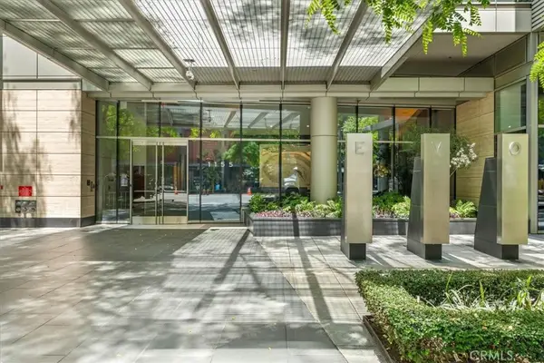 1155 S Grand, Los Angeles, CA 90015