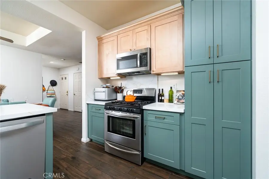 3707 Calle Curacso, Riverside, CA 92503 - #3