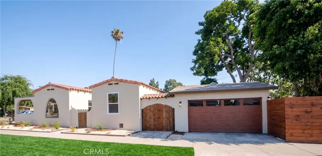2391 Fashion Ave, Long Beach, CA 90810 - #1