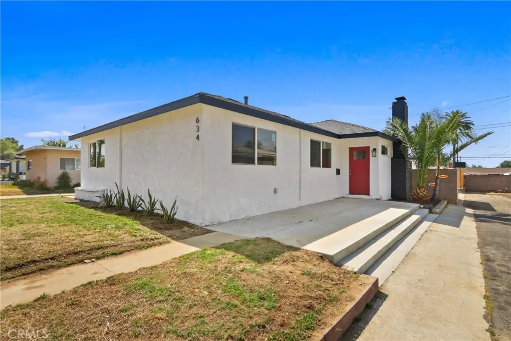 634 E Bonnie Brae Court, Ontario, CA 91764 - #1