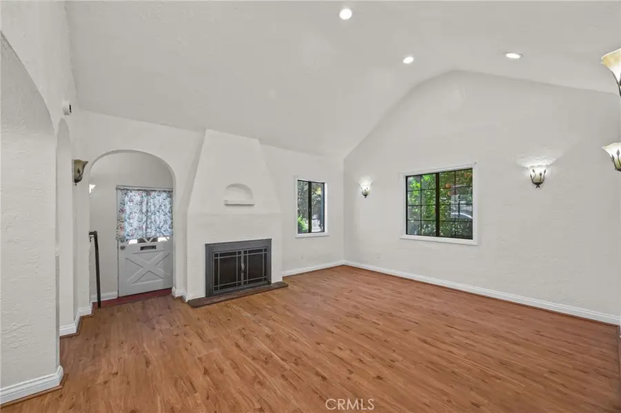 2932 Genevieve, San Bernardino, CA 92405 - #2