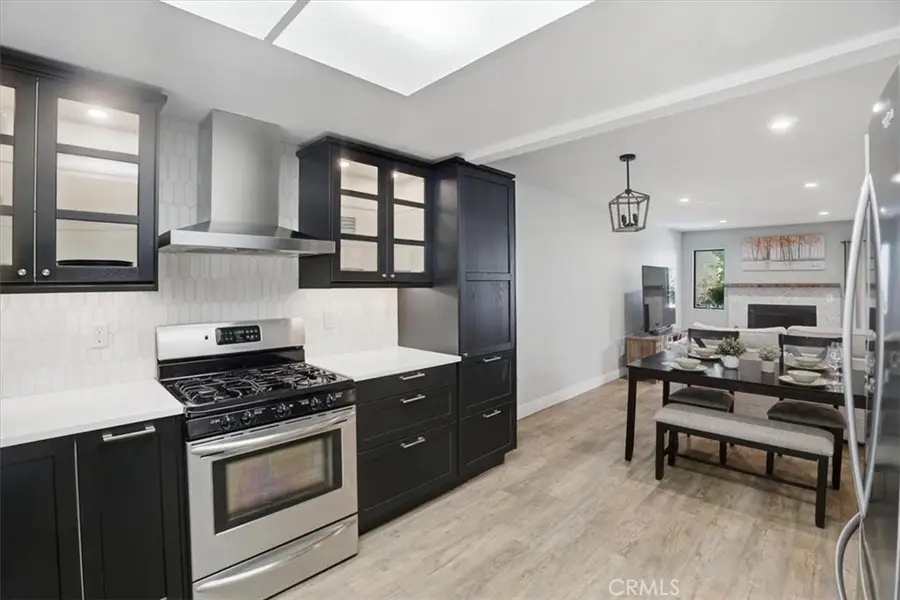 9960 Owensmouth Ave #21, Chatsworth, CA 91311 - #3