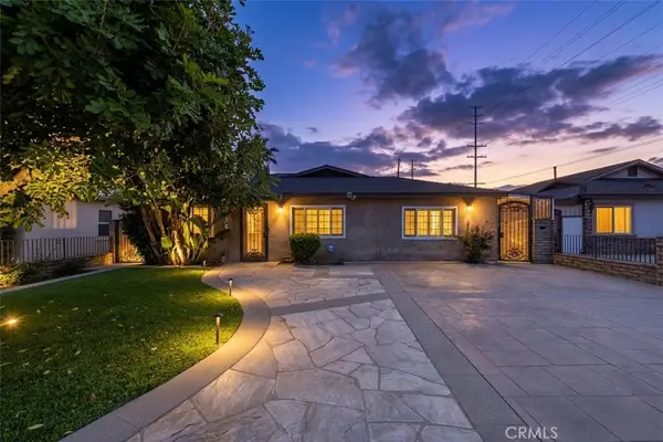 5563 N Fleetwell, Azusa, CA 91702
