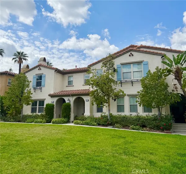 951 N Sunrise Lane #B, Azusa, CA 91702