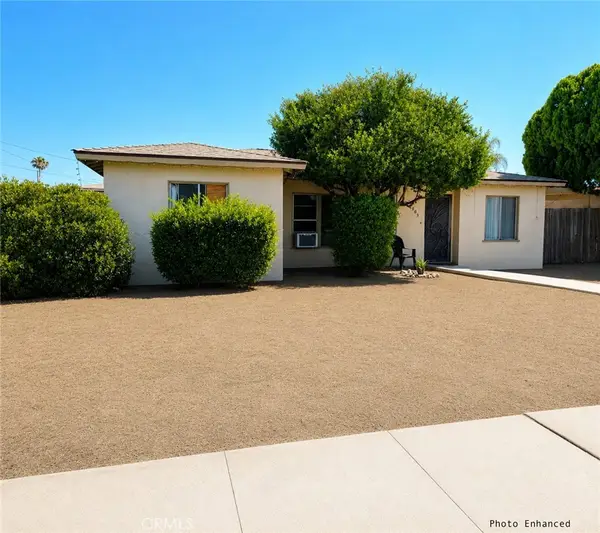 15805 San Bernardino, Fontana, CA 92335