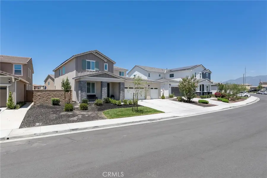 2388 Crater, Rialto, CA 92377 - #3