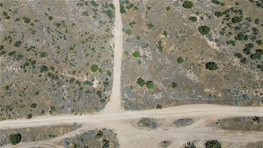 8001 Johnson Road, Phelan, CA 92371 - #3