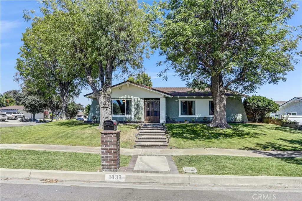 1432 N Erin Avenue, Upland, CA 91786 - #1