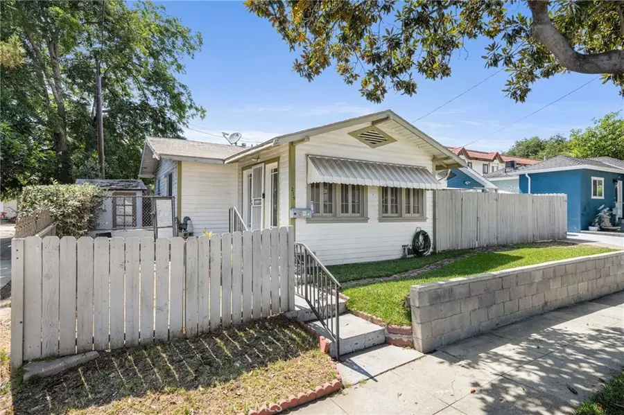 215 S Marengo Avenue, Alhambra, CA 91801 - #2