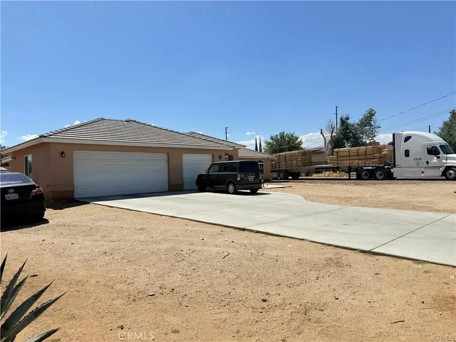17443 Walnut, Hesperia, CA 92345 - #2