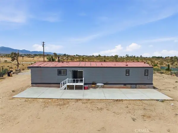 13475 Ailanthus, Phelan, CA 92371
