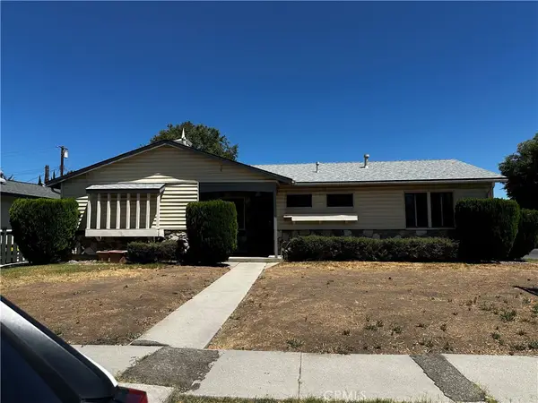 23301 Hamlin, West Hills, CA 91307