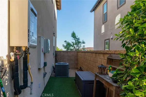 16014 Parkhouse #2, Fontana, CA 92336