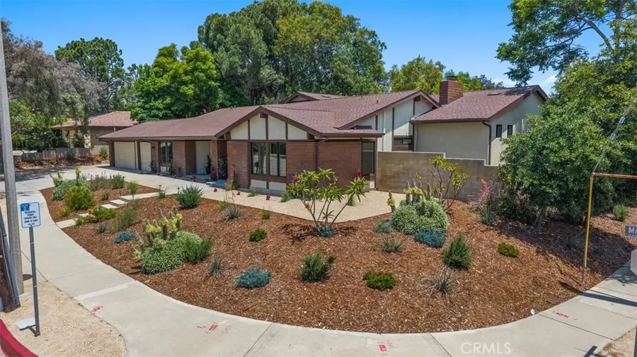 3310 N Mills Avenue, Claremont, CA 91711 - #2