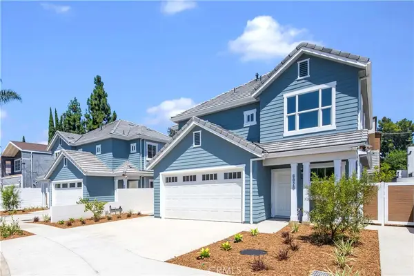 6826 Whitman Avenue, Van Nuys, CA 91406