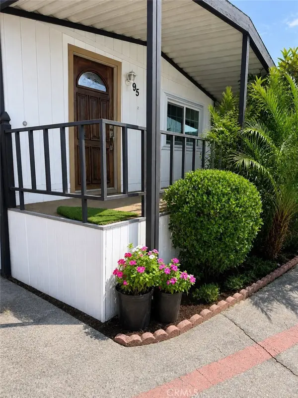 2131 W San Bernardino Road #95, West Covina, CA 91790