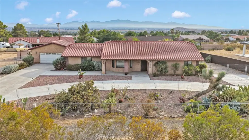 19025 Munsee, Apple Valley, CA 92307 - #1