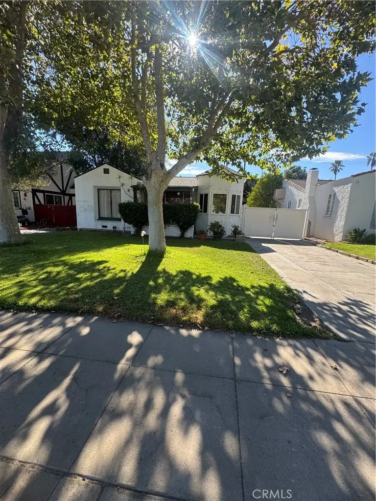 3280 Genevieve, San Bernardino, CA 92405 - #2