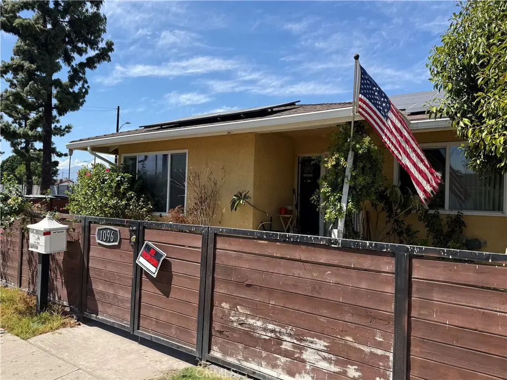 1096 Esperanza, San Bernardino, CA 92410 - #1