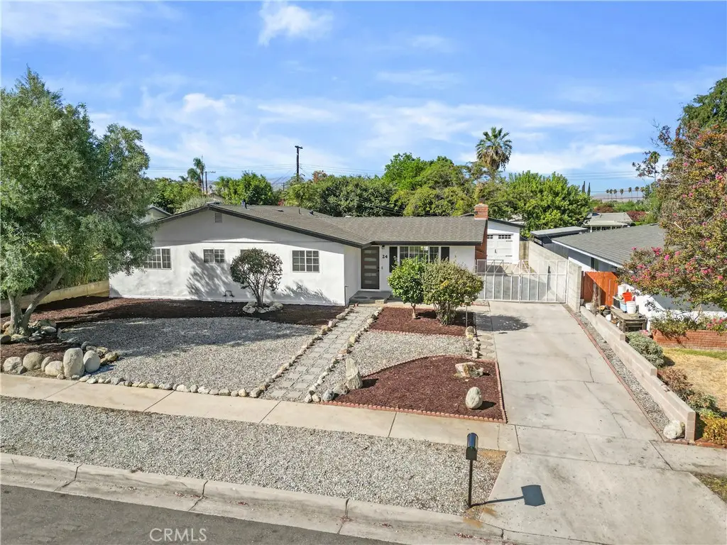 24 S Ash St, Redlands, CA 92373 - #1