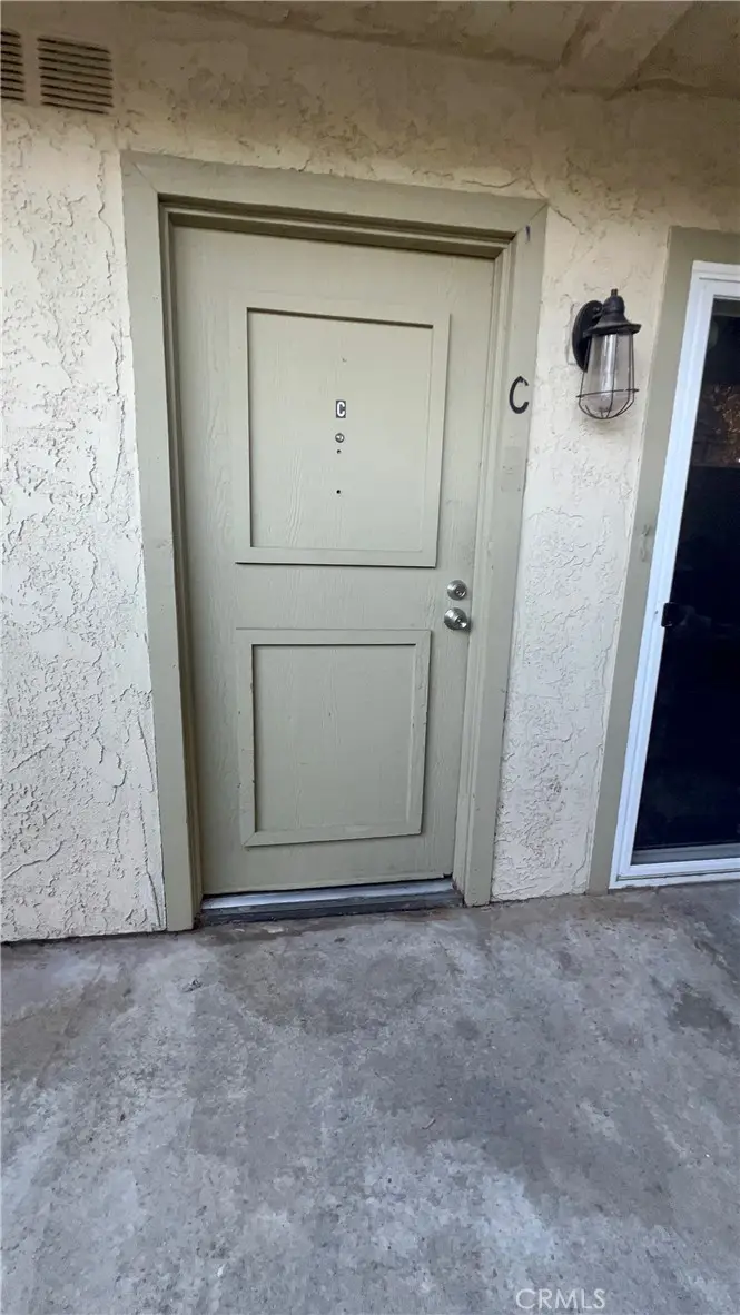 1047 W Francis #C, Ontario, CA 91762 - #3