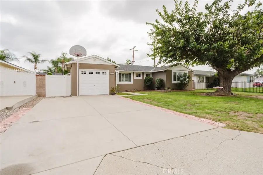 6124 N Fairvale Drive, Azusa, CA 91702 - #3