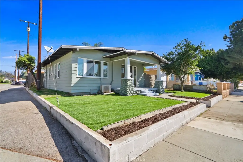 523 Randolph Street, Pomona, CA 91768 - #1