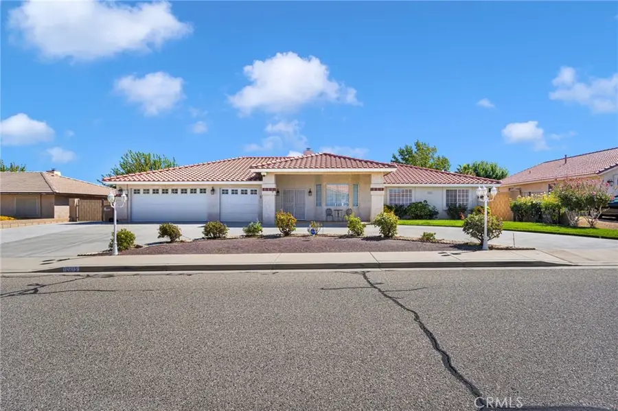 10615 Westway, Hesperia, CA 92345 - #3