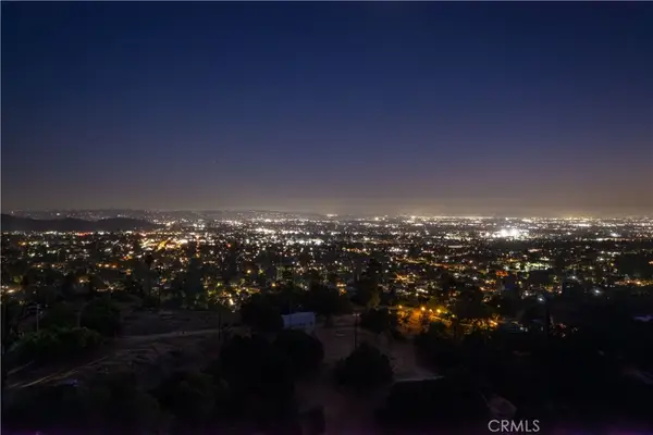947 N Glendora Avenue, Glendora, CA 91741