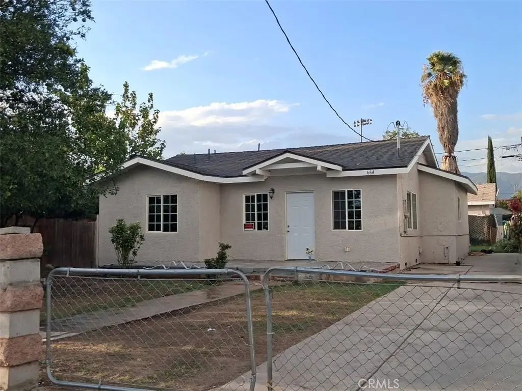 664 W 16th, San Bernardino, CA 92405 - #1