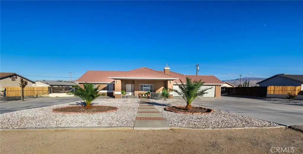 12283 Sholic, Apple Valley, CA 92308 - #1