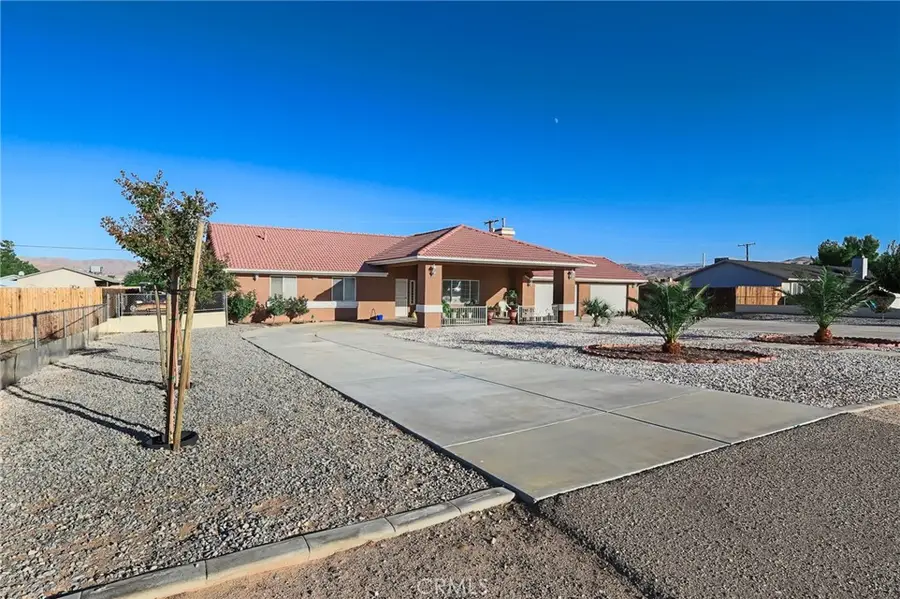 12283 Sholic, Apple Valley, CA 92308 - #2